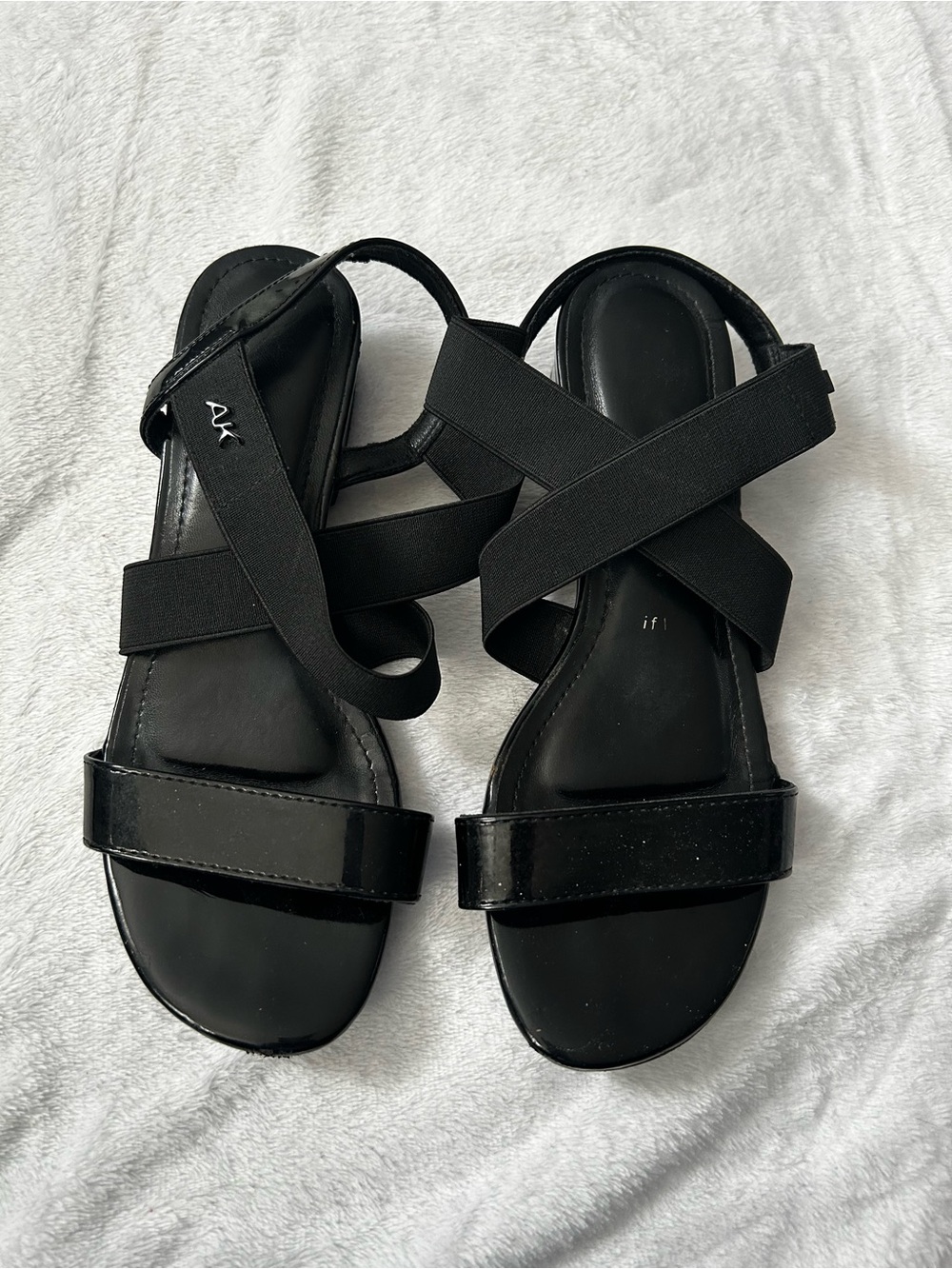Black Women's Cross-Strap Sandals -